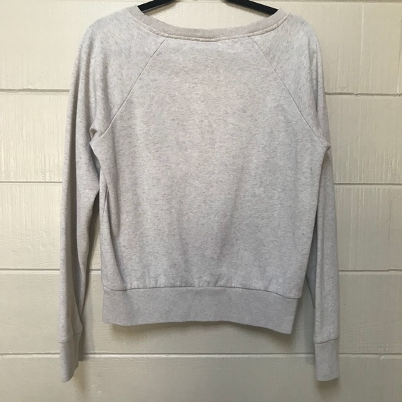 Roxy • Cream Heart Graphic Sweatshirt XL - Picture 2 of 5